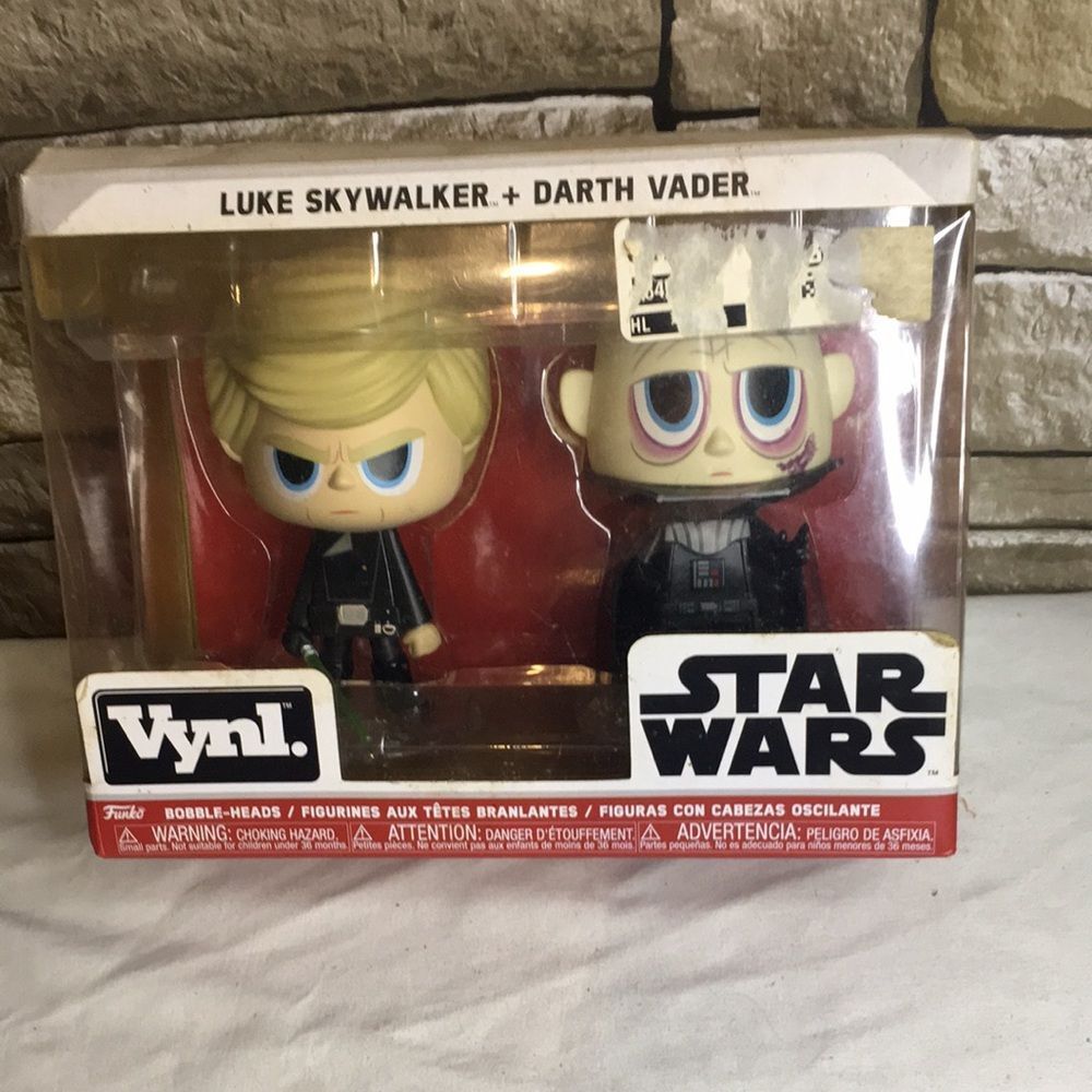 Star Wars Luke Skywalker and Darth Vader Vynl Bobble Heads